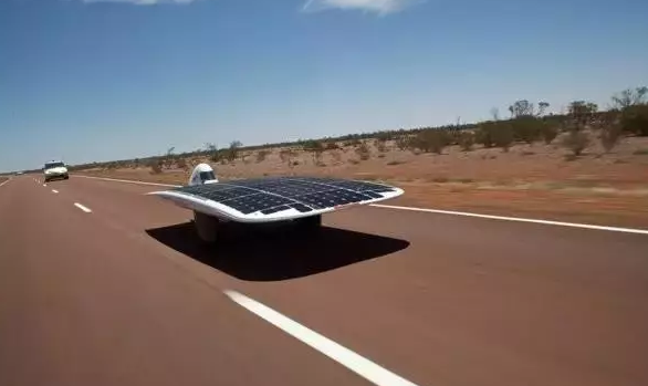 你看這些地方都裝上光伏電站，每年能省一半電費！